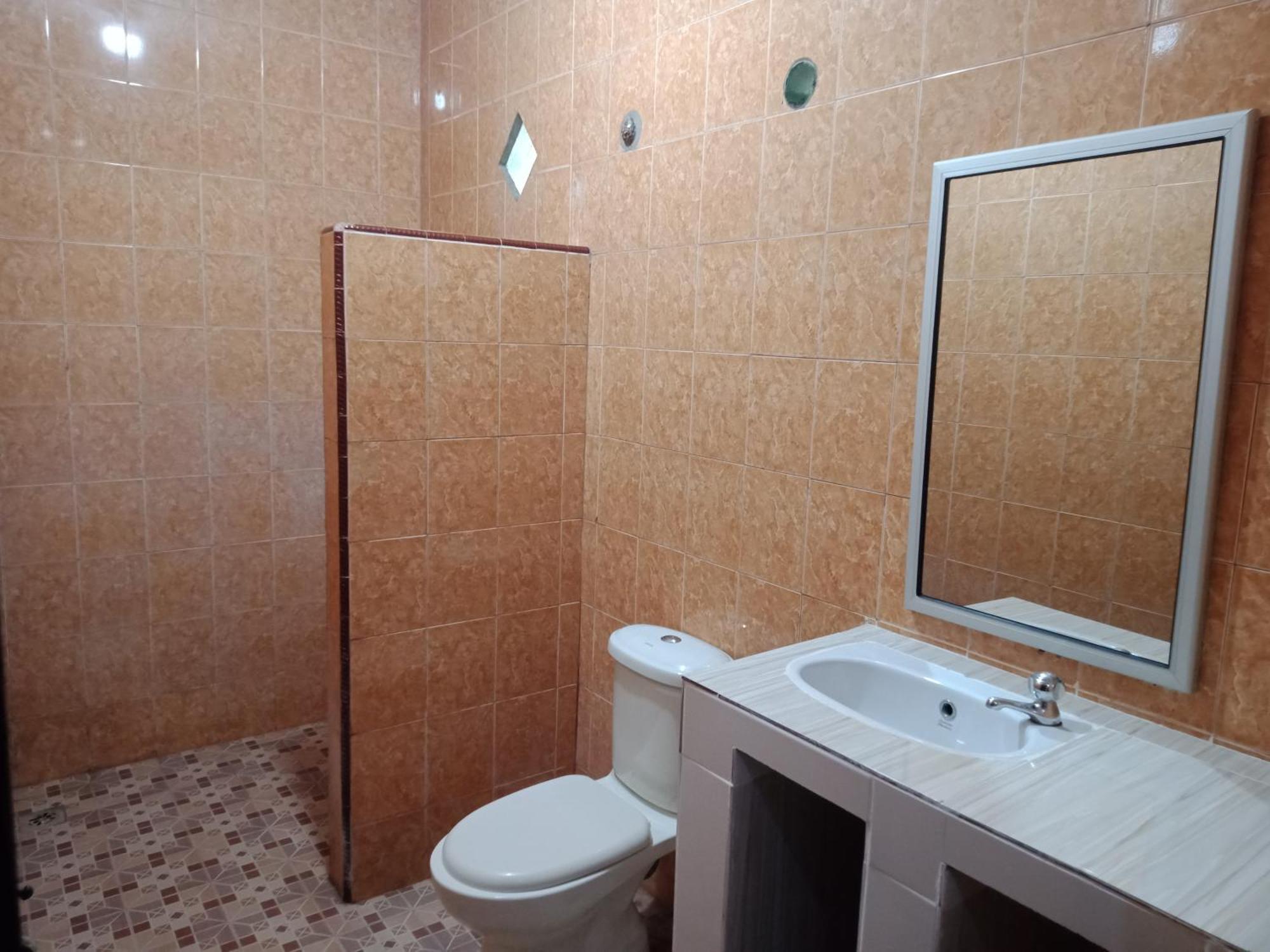 Harus Damai Inn Lagudri エクステリア 写真